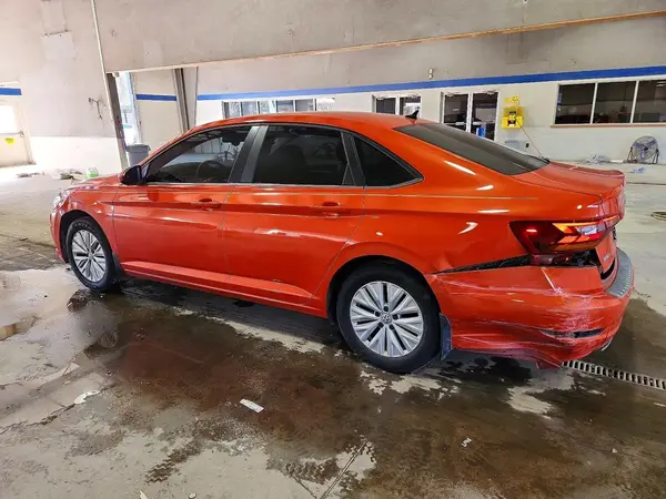 3VWCB7BU9KM177482 2019 VOLKSWAGEN JETTA - Image 2