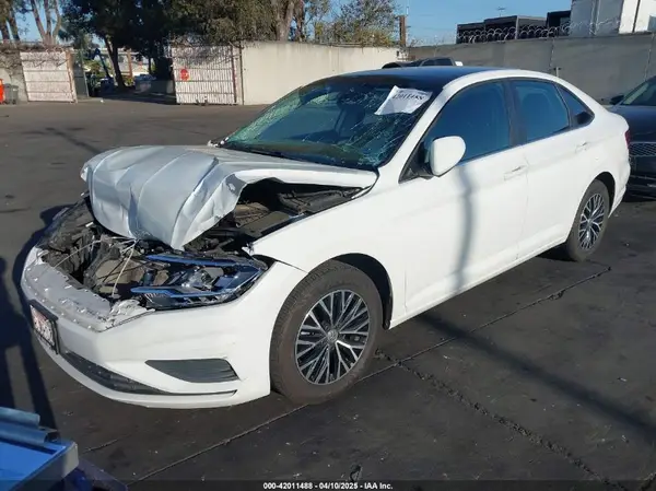 3VWCB7BU9KM200145 2019 VOLKSWAGEN JETTA - Image 2