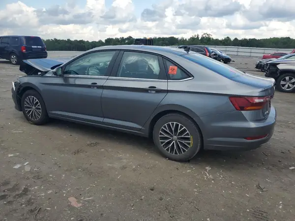 3VWCB7BU9KM204518 2019 VOLKSWAGEN JETTA - Image 2