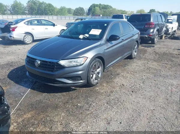 3VWCB7BU9KM215129 2019 VOLKSWAGEN JETTA - Image 2