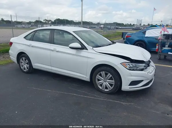 3VWCB7BU9KM215728 2019 VOLKSWAGEN JETTA