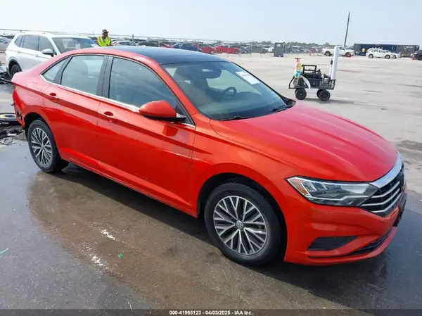 3VWCB7BU9LM049468 2020 VOLKSWAGEN JETTA - Image 1