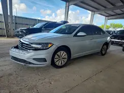 3VWCB7BUXKM131126 2019 VOLKSWAGEN JETTA