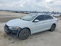 3VWCB7BUXKM132762 2019 VOLKSWAGEN JETTA