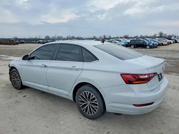 3VWCB7BUXKM132762 2019 VOLKSWAGEN JETTA - Image 2