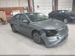 3VWCB7BUXKM133894 2019 VOLKSWAGEN JETTA