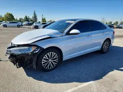 3VWCB7BUXKM142028 2019 VOLKSWAGEN JETTA