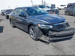 3VWCB7BUXKM147424 2019 VOLKSWAGEN JETTA
