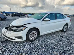 3VWCB7BUXKM153322 2019 VOLKSWAGEN JETTA
