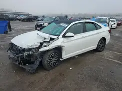 3VWCB7BUXKM173554 2019 VOLKSWAGEN JETTA