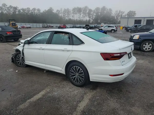 3VWCB7BUXKM173554 2019 VOLKSWAGEN JETTA - Image 2