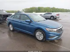 3VWCB7BUXKM180195 2019 VOLKSWAGEN JETTA