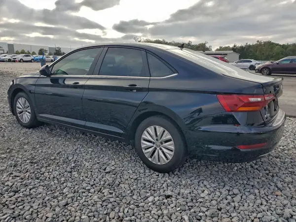 3VWCB7BUXKM202583 2019 VOLKSWAGEN JETTA - Image 2