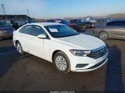 3VWCB7BUXKM203197 2019 VOLKSWAGEN JETTA