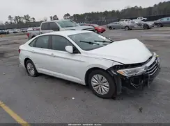 3VWCB7BUXKM218993 2019 VOLKSWAGEN JETTA