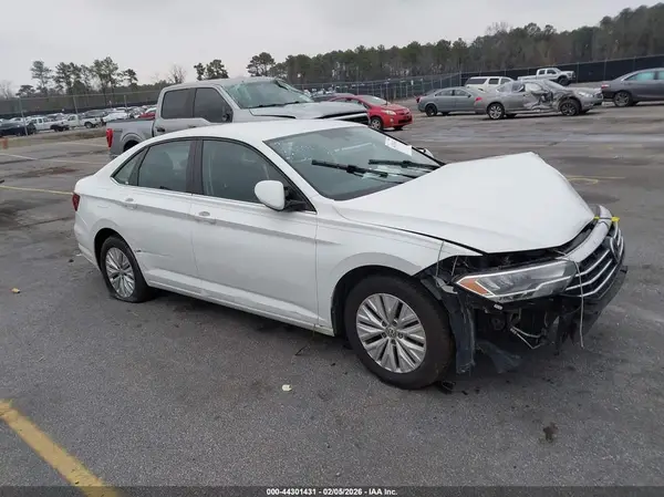 3VWCB7BUXKM218993 2019 VOLKSWAGEN JETTA - Image 1