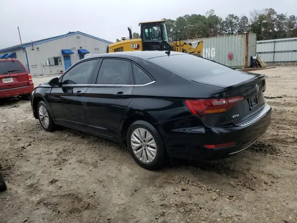 3VWCB7BUXKM242565 2019 VOLKSWAGEN JETTA - Image 2