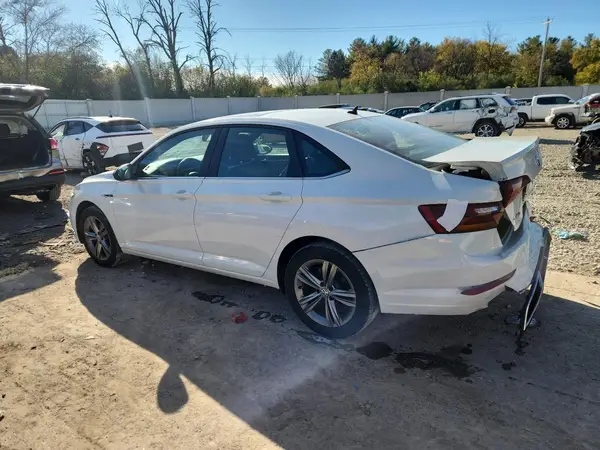 3VWCB7BUXKM248608 2019 VOLKSWAGEN JETTA - Image 2