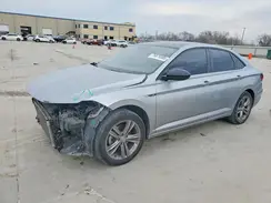 3VWCB7BUXKM260953 2019 VOLKSWAGEN JETTA