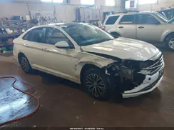 3VWCB7BUXLM023333 2020 VOLKSWAGEN JETTA