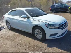 3VWCB7BUXLM042951 2020 VOLKSWAGEN JETTA