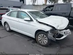 3VWCB7BUXLM050242 2020 VOLKSWAGEN JETTA