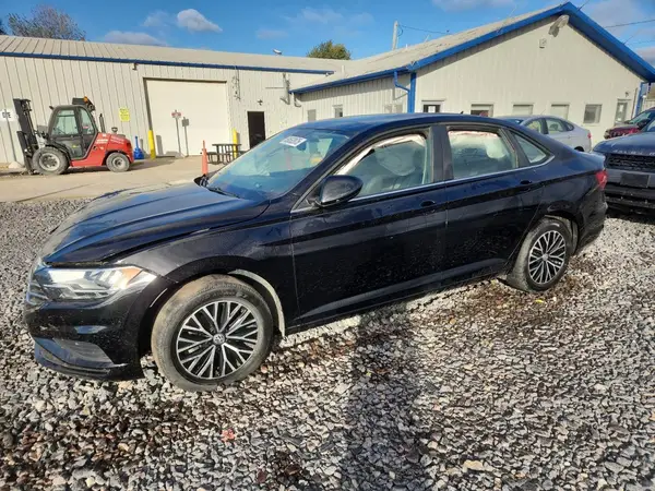 3VWCB7BUXLM054663 2020 VOLKSWAGEN JETTA - Image 1
