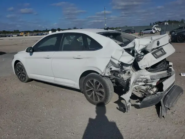 3VWCM7BU0NM017151 2022 VOLKSWAGEN JETTA - Image 2