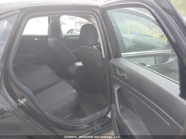 3VWCM7BU0NM022060 2022 VOLKSWAGEN JETTA - Image 8