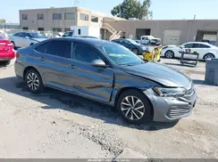 3VWCM7BU2NM021105 2022 VOLKSWAGEN JETTA