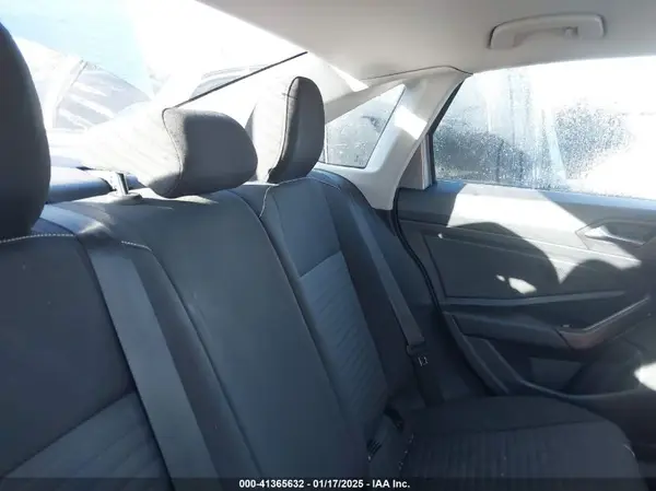 3VWCM7BU5NM005562 2022 VOLKSWAGEN JETTA - Image 8