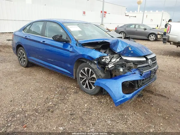 3VWCM7BU5NM014570 2022 VOLKSWAGEN JETTA - Image 1
