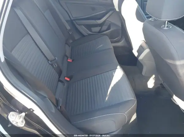 3VWCM7BU8NM021058 2022 VOLKSWAGEN JETTA - Image 8