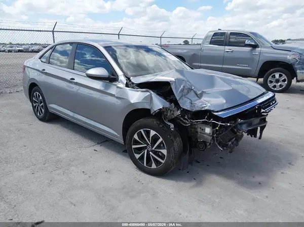 3VWCM7BU9NM015091 2022 VOLKSWAGEN JETTA - Image 1