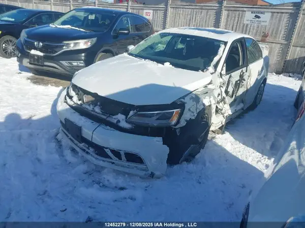 3VWD07AJ2GM323925 2016 VOLKSWAGEN JETTA - Image 2