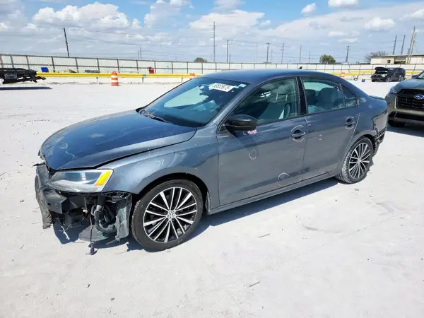3VWD17AJ0GM228132 2016 VOLKSWAGEN JETTA - Image 1
