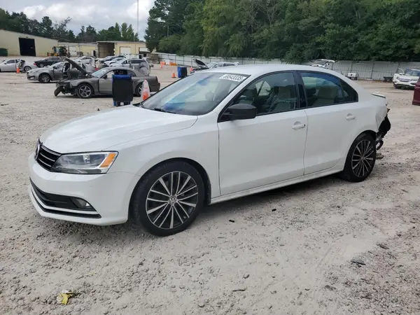 3VWD17AJ0GM230799 2016 VOLKSWAGEN JETTA - Image 1