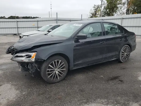 3VWD17AJ0GM294826 2016 VOLKSWAGEN JETTA - Image 1