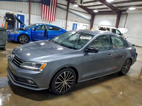 3VWD17AJ0GM296432 2016 VOLKSWAGEN JETTA - Image 1