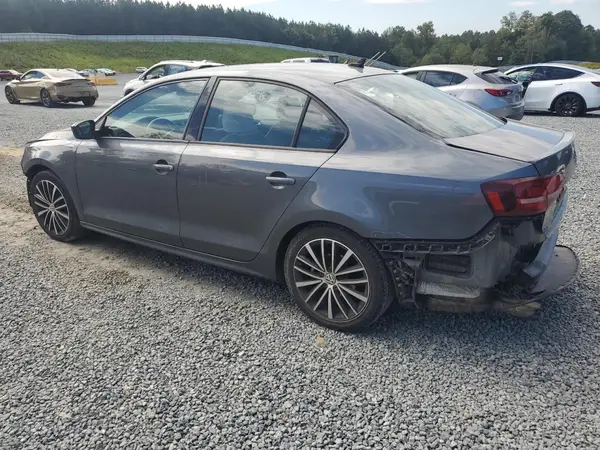3VWD17AJ0GM296480 2016 VOLKSWAGEN JETTA - Image 2