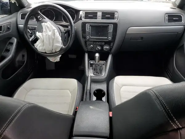 3VWD17AJ0GM297774 2016 VOLKSWAGEN JETTA - Image 8