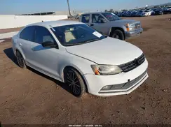 3VWD17AJ0GM305601 2016 VOLKSWAGEN JETTA