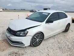 3VWD17AJ0GM305758 2016 VOLKSWAGEN JETTA