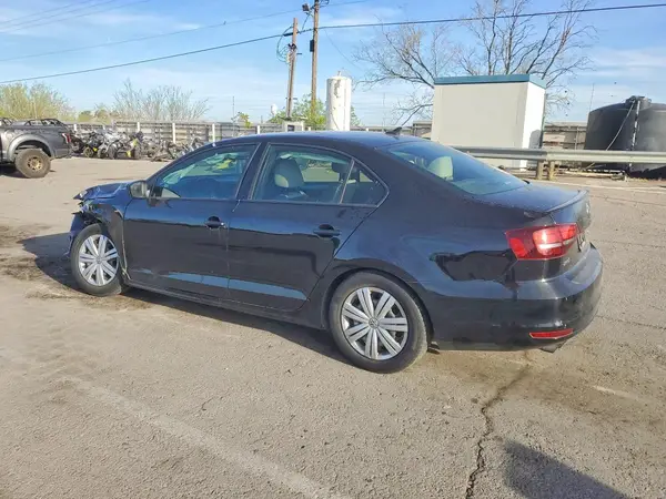 3VWD17AJ0GM336038 2016 VOLKSWAGEN JETTA - Image 2