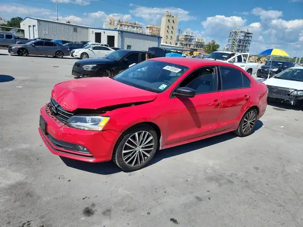 3VWD17AJ0GM362929 2016 VOLKSWAGEN JETTA - Image 1