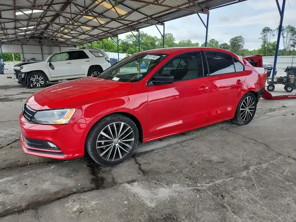 3VWD17AJ0GM369735 2016 VOLKSWAGEN JETTA - Image 1