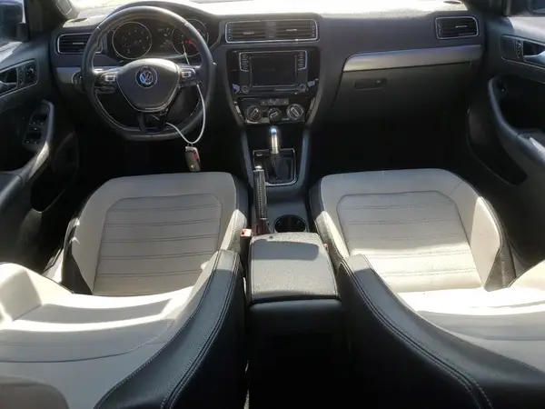 3VWD17AJ0GM392576 2016 VOLKSWAGEN JETTA - Image 8