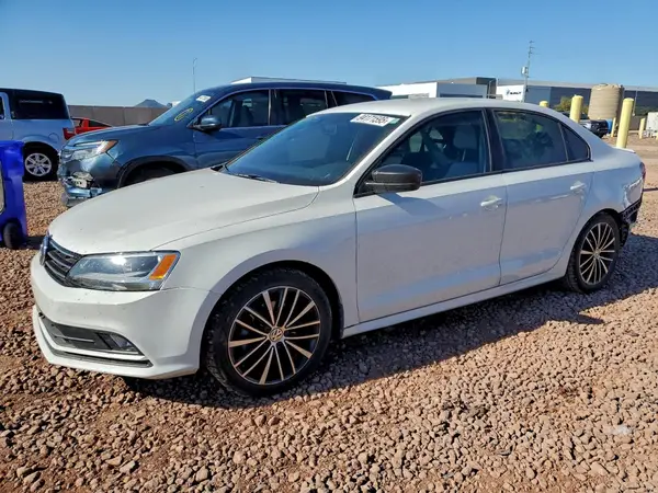 3VWD17AJ0GM400059 2016 VOLKSWAGEN JETTA - Image 1