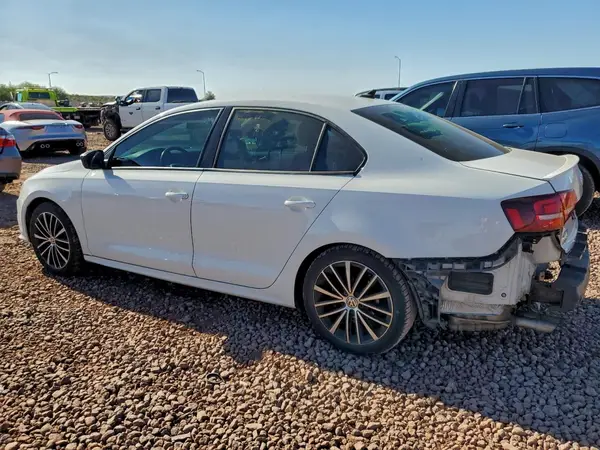 3VWD17AJ0GM400059 2016 VOLKSWAGEN JETTA - Image 2