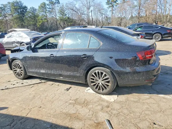 3VWD17AJ0GM410977 2016 VOLKSWAGEN JETTA - Image 2